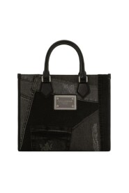Czarna torba z patchworkiem z denimu i srebrnym logo