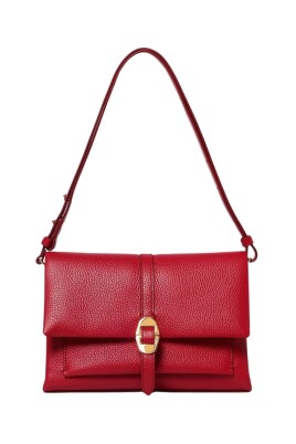 black-leather-shoulder-bag