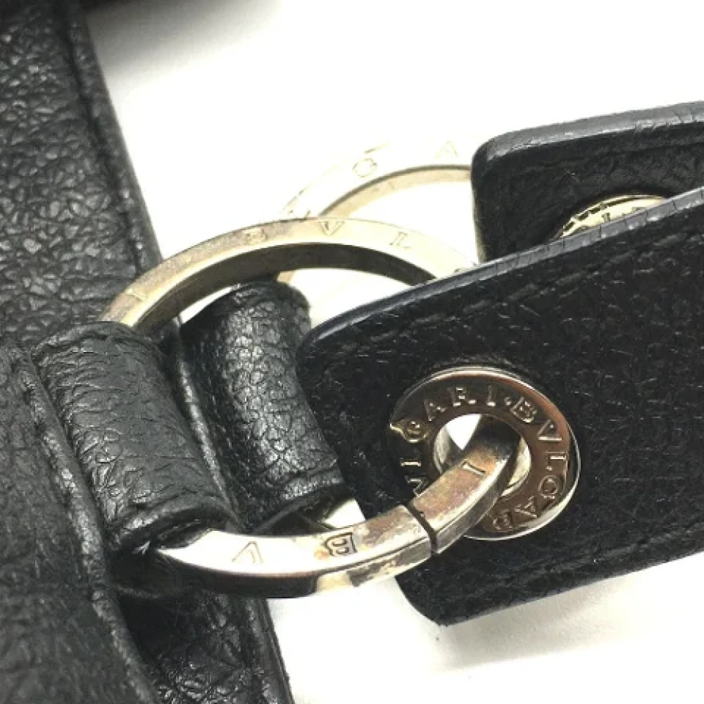 Bvlgari Vintage Pre-owned Leather shoulder-bags Black Dames