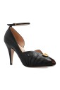 leather-pumps-with-interlocking-g-logo
