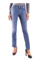 jeans-en-denim-classiques-pour-un-usage-quotidien
