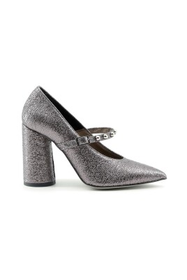 studded-mary-jane-heels