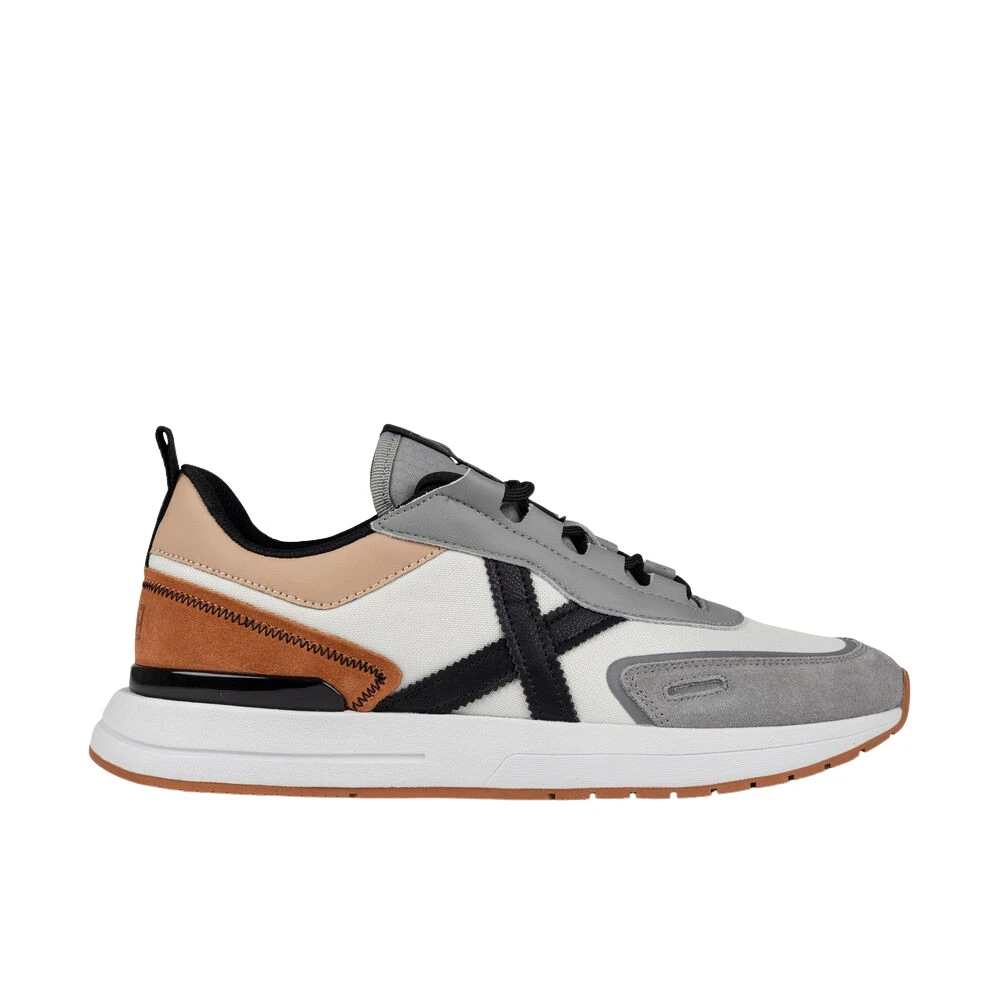 Shoes > Sneakers - - Munich - Modalova