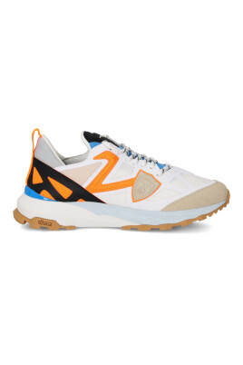 baskets-rocx-running