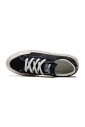 retro-canvas-sneakers