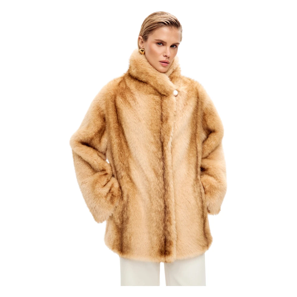 Cesare Gaspari Donna Beige Faux Fur & Shearling Jackets