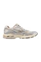 white-wave-rider-10-sneakers