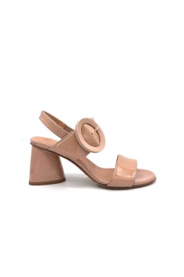 golden-buckle-mousse-sandal