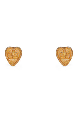 hjerteformet-vlogo-oreringe-i-guld