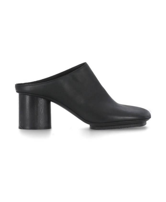 black-leather-sandals-round-toe-heel