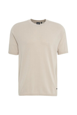 stylish-t-shirts-and-polos-collection