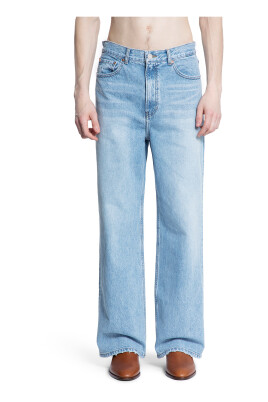 relaxed-baggy-jeans-light-blue