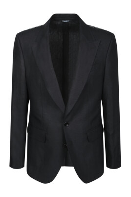 black-t-shirts-andamp-polos-ss25