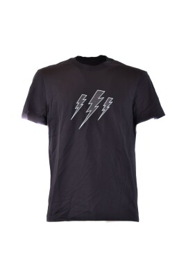 stylish-t-shirts-for-men-and-women