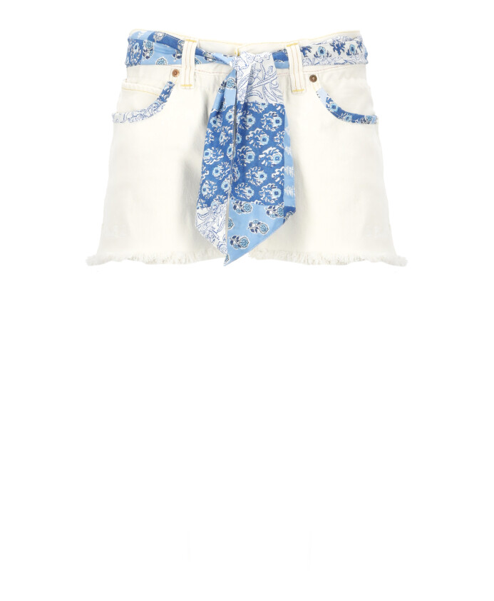 white-cotton-shorts-with-bandana