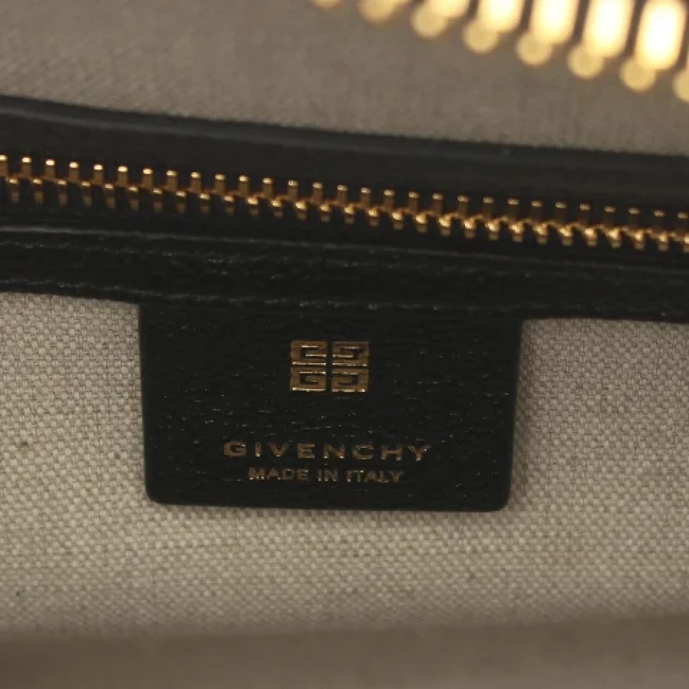 Givenchy Pre-owned Leather handbags Black Dames