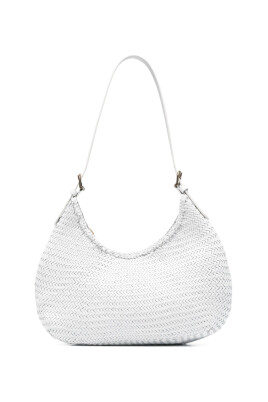 white-shoulder-bag-with-magnetic-fastening