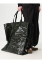 sac-a-bandouliere-vert-elegance-fonctionnalite