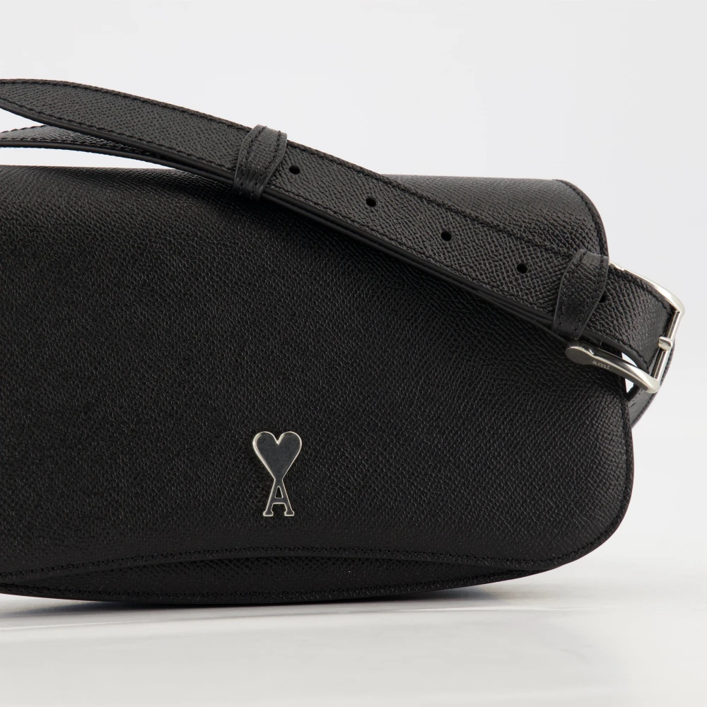Ami Paris Gegranuleerde leren heuptas Parijs Black Dames