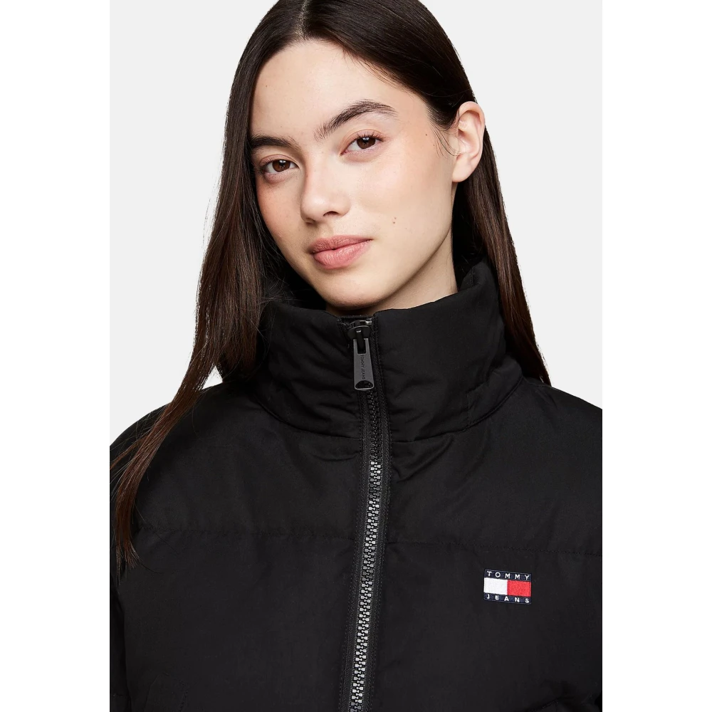 Tommy Jeans Faux Alaska Jassen en Mantels Collectie Black Dames
