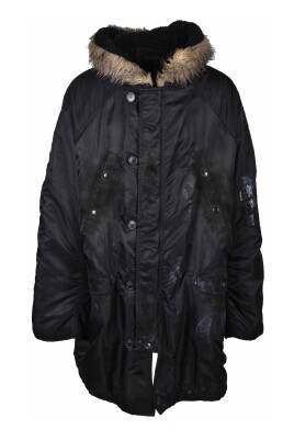 quilted-jacket-with-buttons-and-zipper