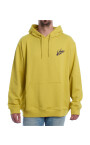 sweat-a-capuche-au-design-audacieux
