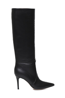 black-leather-ankle-boots
