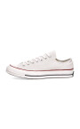 sneakers-parchemin-style-classique