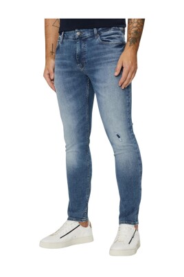 classic-slim-fit-blue-jeans