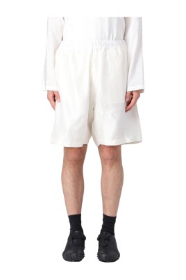 vita-avslappnade-shorts-for-man