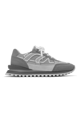 sonar-sneaker