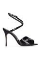 zwarte-leren-sandalen-verhoog-uw-stijl