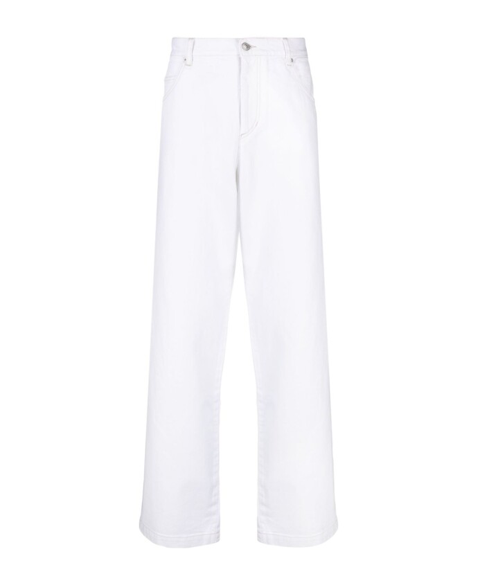 white-denim-jeans-with-logo-patch