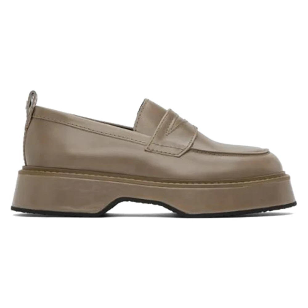 Shoes > Flats > Loafers - - Ami Paris - Modalova