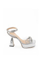 sandales-plateformes-en-pvc-avec-double