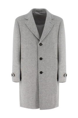 classic-single-breasted-coat
