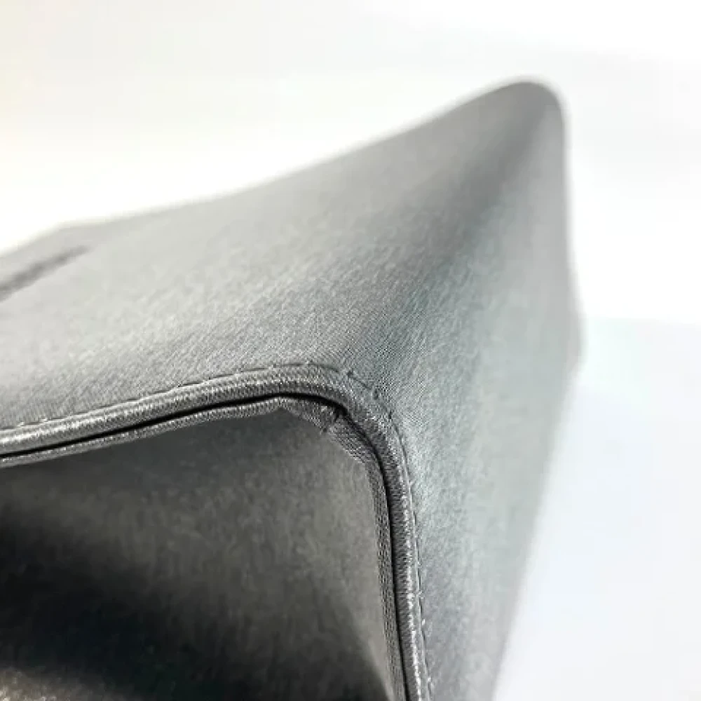 Givenchy Pre-owned Fabric handbags Gray Dames