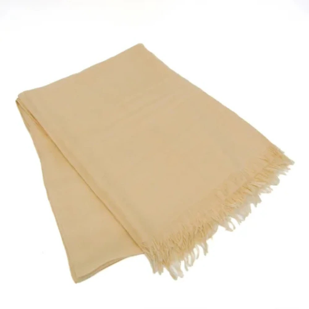 Hermès Vintage Pre-owned Silk scarves Beige Dames