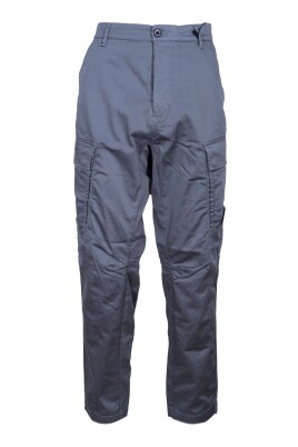 cargo-pants-with-iconic-lens-detail