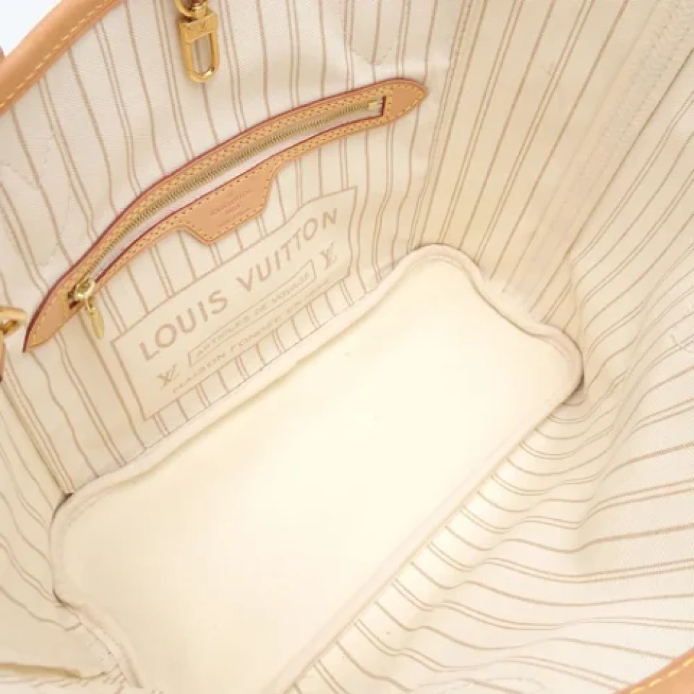 Louis Vuitton Vintage Pre-owned Fabric shoulder-bags Beige Dames