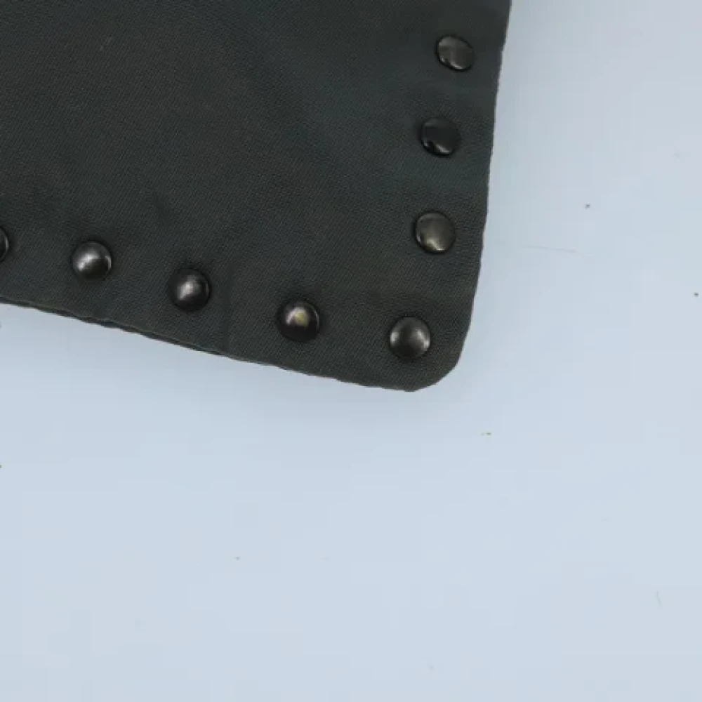 Valentino Vintage Pre-owned Nylon clutches Gray Dames