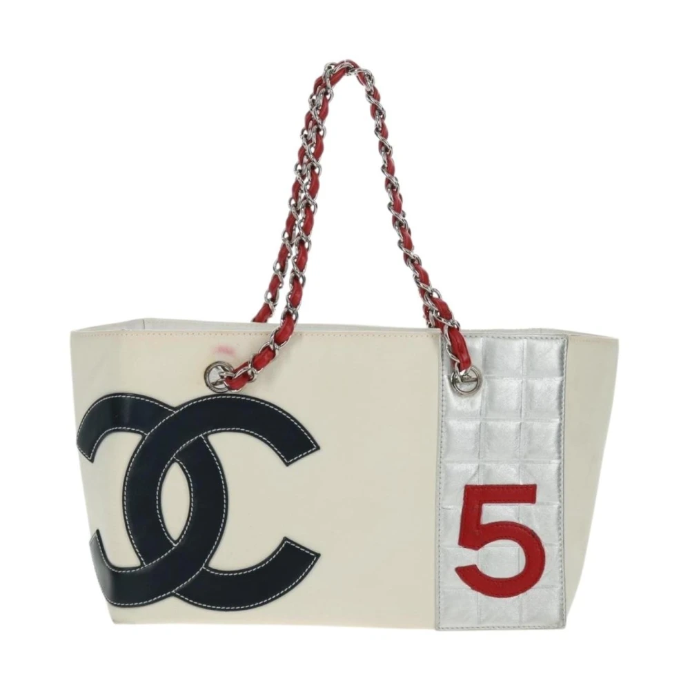 Chanel Vintage Women's White Pre-Owned Vintage Canvas Tote Bag