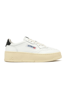 sneakers-en-cuir-blanc-avec-semelle-plateforme
