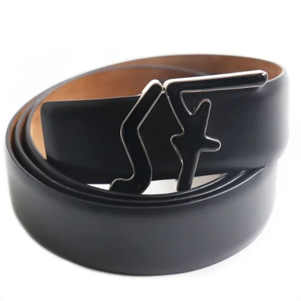 Salvatore Ferragamo Pre-owned Leather belts Black Dames