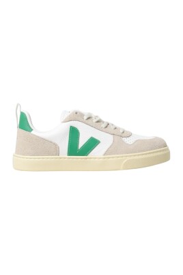 white-emerald-casual-sneakers