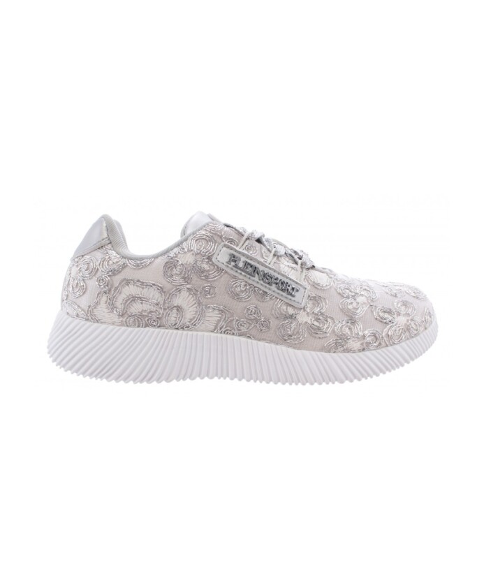 baskets-de-course-synthetiques-argentees