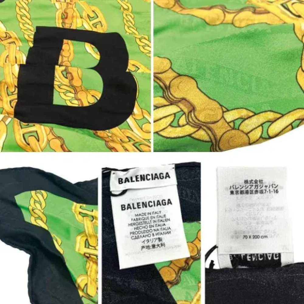 Balenciaga Vintage Pre-owned Silk scarves Green Dames