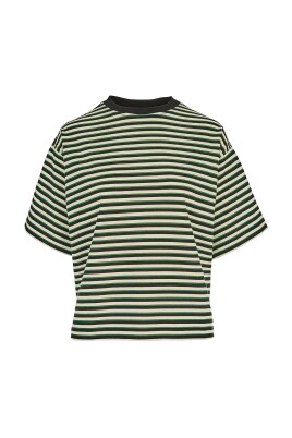 t-shirt-a-manches-oversize