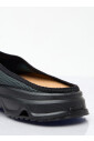latta-slip-on-skor-med-logotyp