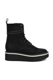 Buty